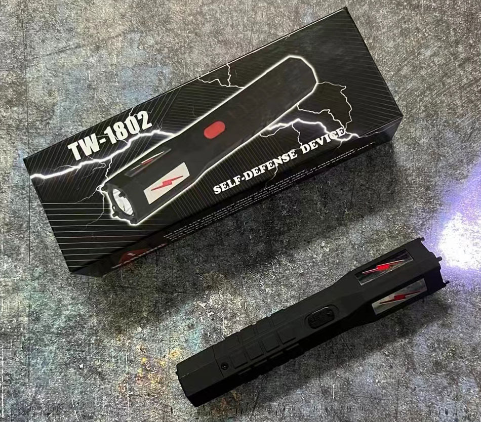 TW1802高压电棍