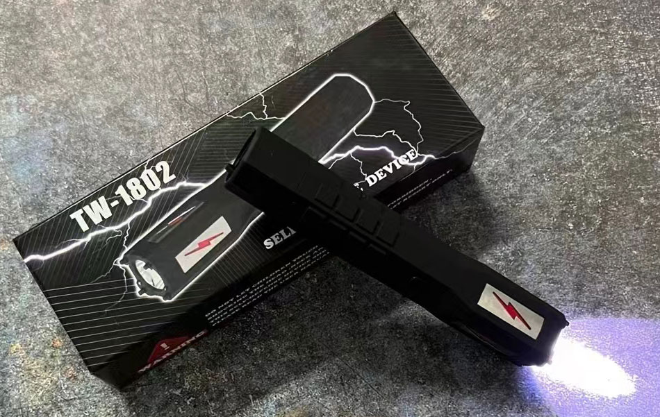 TW1802高压电棍